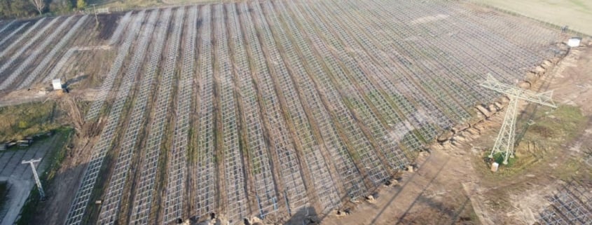 ISOTEC Solar ISOGROUND Arazi Tipi montaj sistemi referansı - Tangermünde, Almanya