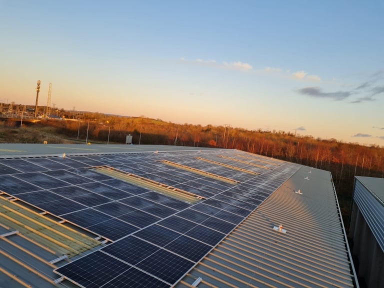 ISOTRAP S23 Eğimli Çatı Sistemi